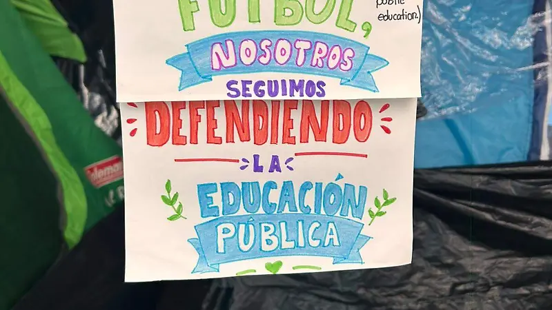 Plantón de la CNTE en el Centro de CDMX espera la decisión de sus líderes entre nuevas rutinas